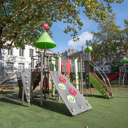 Danton Renaissance - F2 Renove - Tout Equipe Le Havre Exterior photo